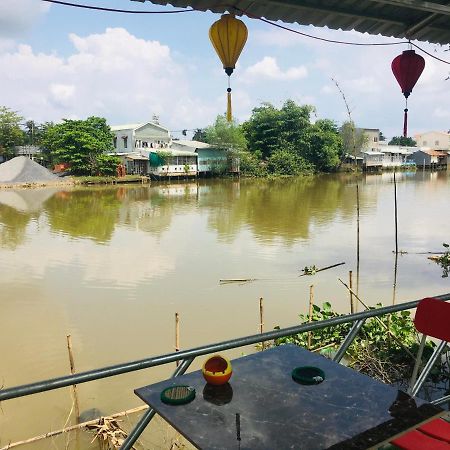 Binh Thuy Can Tho Riverside Hostel מראה חיצוני תמונה